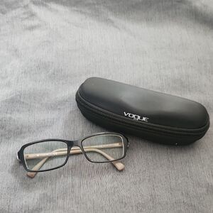 Vogue Black and Tan Glasses With Case